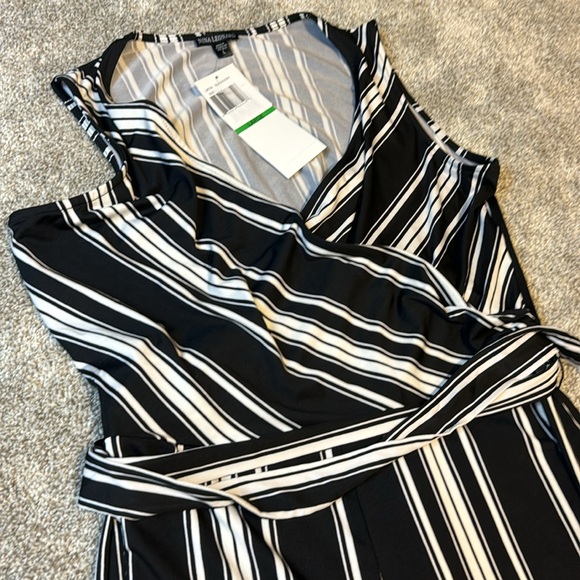 Nina Leonard Striped Jumpsuit - Picture 8 of 11